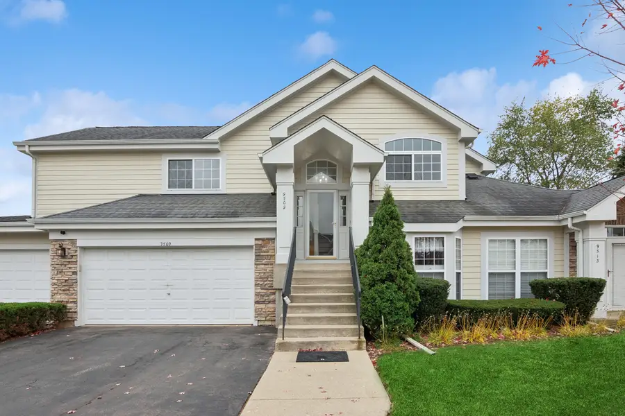 9509 Georgetown Lane #9509, Crystal Lake, IL 60014 - Image #2