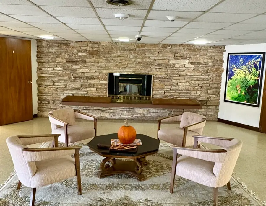 Address Withheld By Seller, Downers Grove, IL 60515 - Image #3