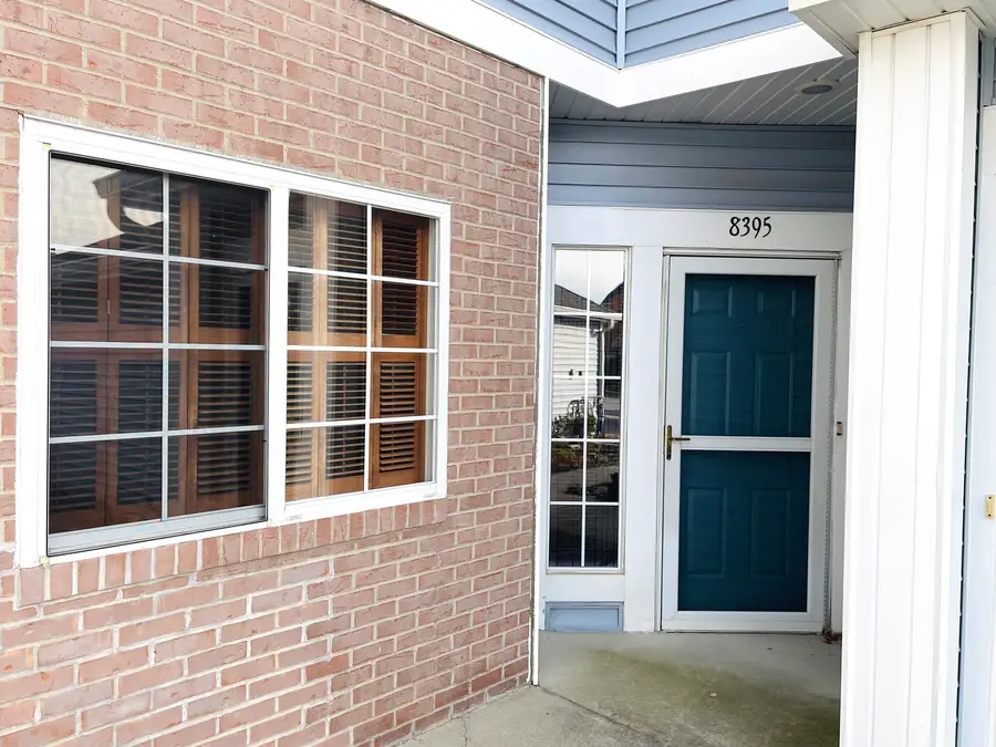 Address Withheld By Seller, Darien, IL 60561 - Image #2