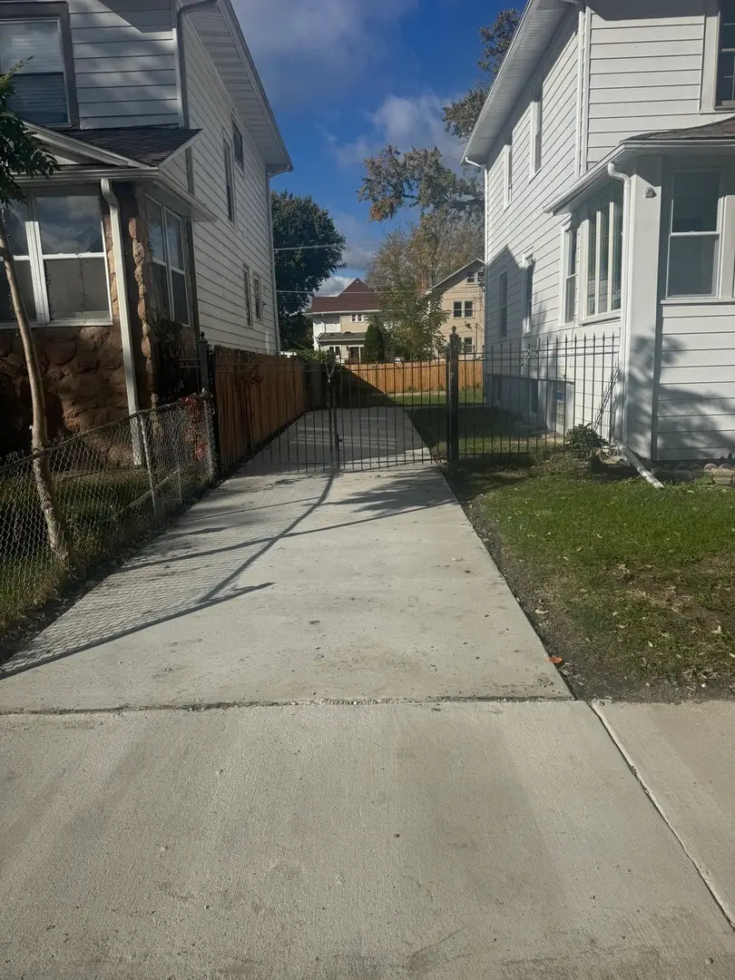 1306 S 6 Th Avenue S, Maywood, IL 60153 - Image #2