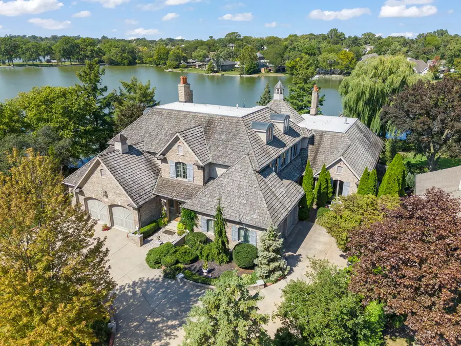 561 W 58th Street, Hinsdale, IL 60521 - #2