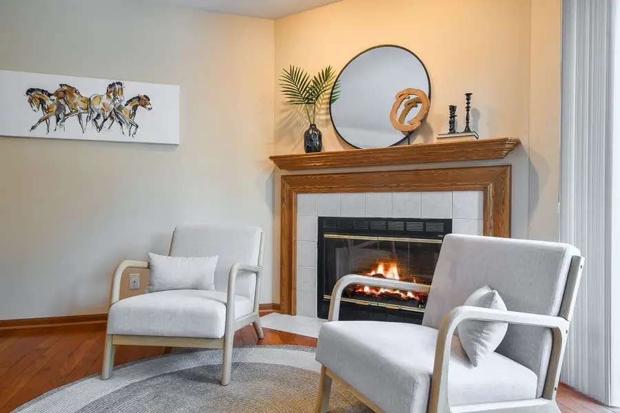 Address Withheld By Seller, Saint Charles, IL 60175 - Image #3