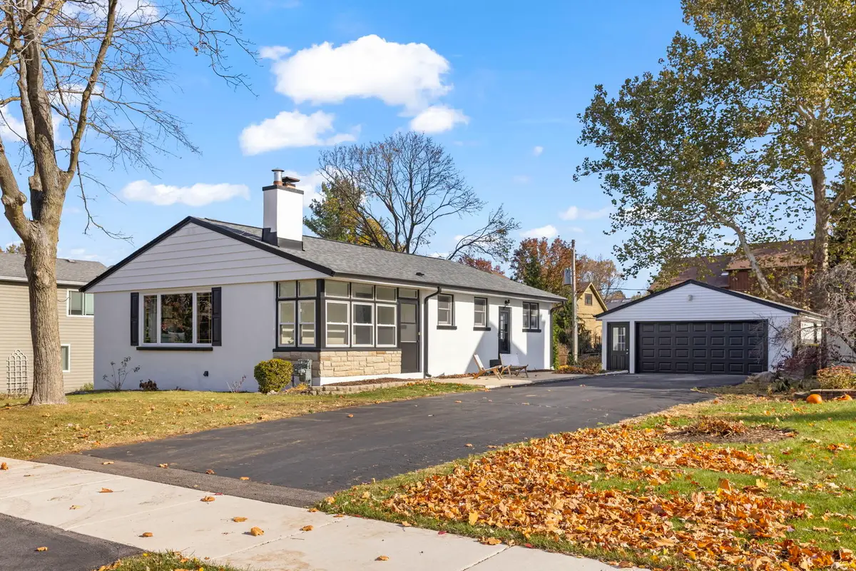 521 Lindley Avenue, Westmont, IL 60559 - Image #1
