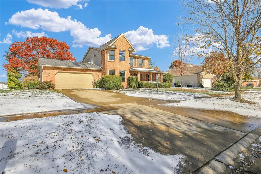 808 Lakeshore Drive, Tuscola, IL 61953 - Image #2