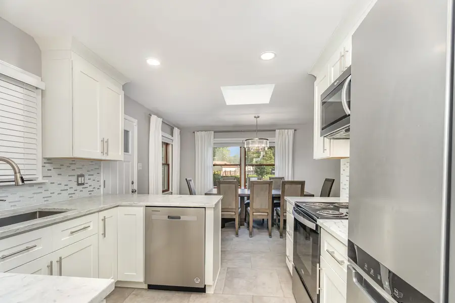 30W359 Wiant Road, West Chicago, IL 60185 - Image #3