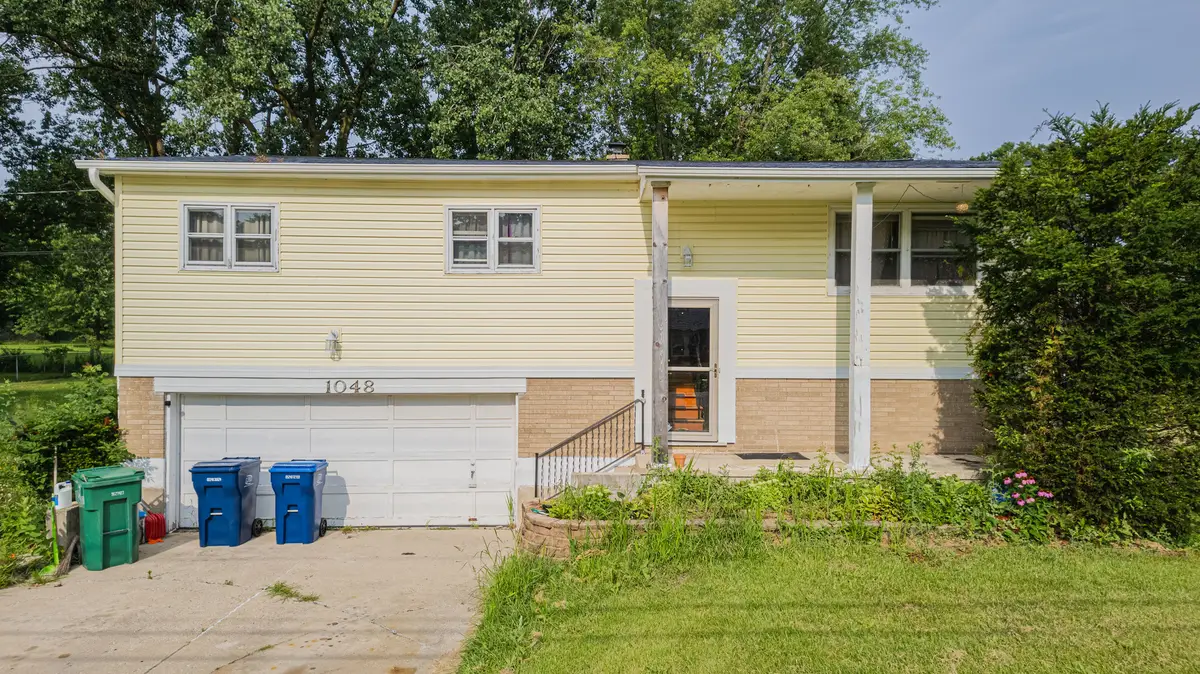 1048 Belle Plaine Avenue, Gurnee, IL 60031 - #1