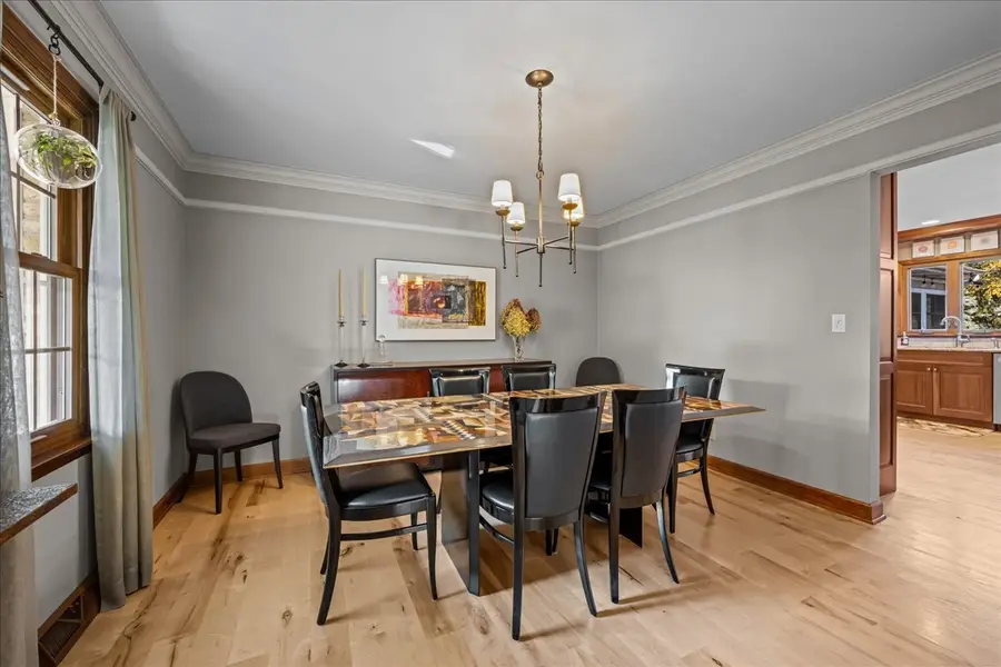 2351 Tanglewood Drive, Aurora, IL 60506 - Image #3