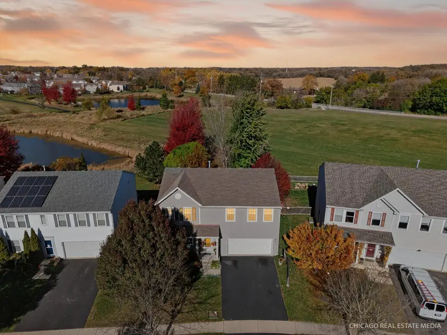 410 Brookhaven Trail, Pingree Grove, IL 60140 - Image #2