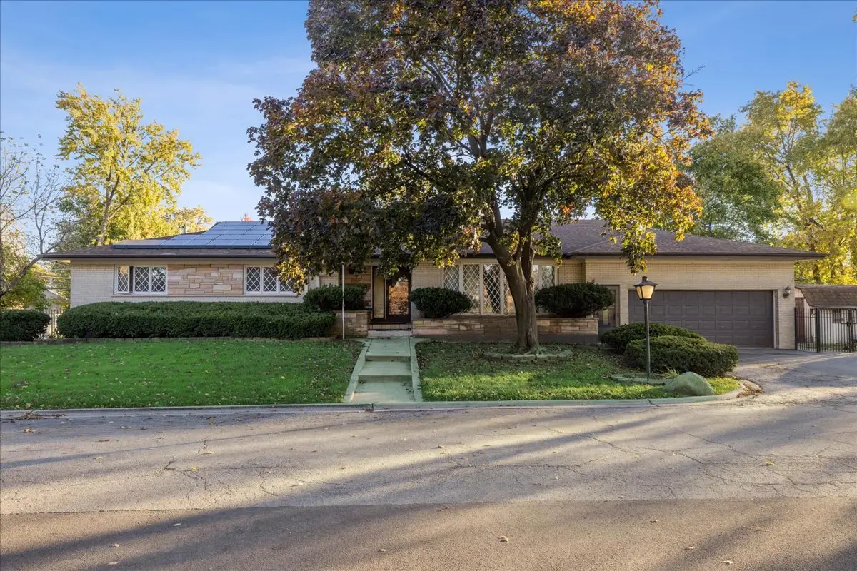 10129 Westmanor Drive, Franklin Park, IL 60131 - Image #1