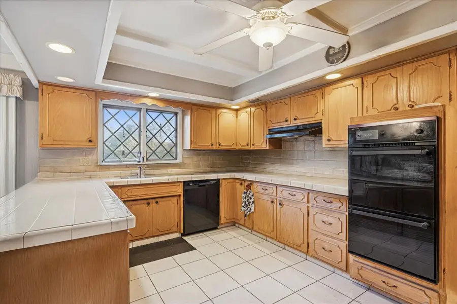 10129 Westmanor Drive, Franklin Park, IL 60131 - Image #3