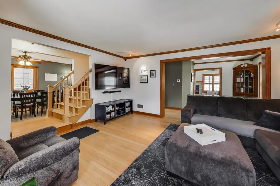 1607 S Ashland Avenue, Park Ridge, IL 60068 - Image #3