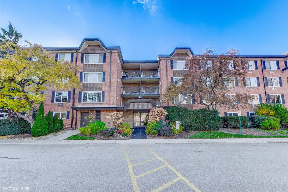 1126 S New Wilke Road #307, Arlington Heights, IL 60005 - Image #1