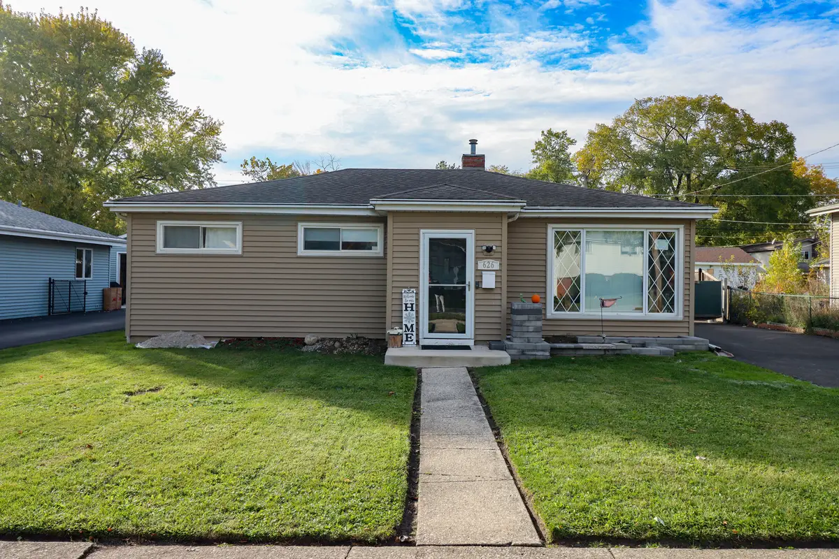 626 N Biermann Avenue, Villa Park, IL 60181 - Image #1