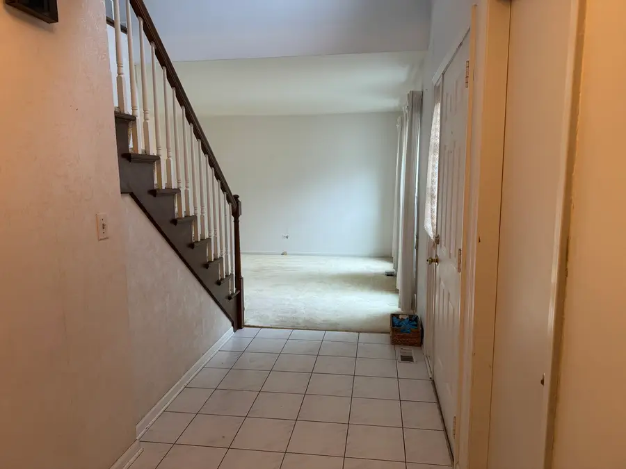 1974 Wexford Circle #123, Wheaton, IL 60189 - Image #3