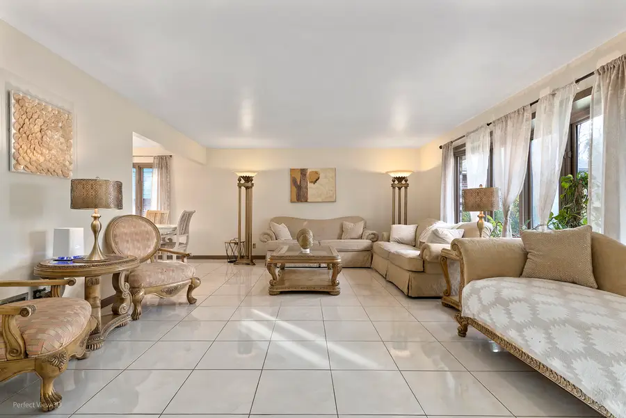 5319 Martha Lane, Oak Forest, IL 60452 - Image #2