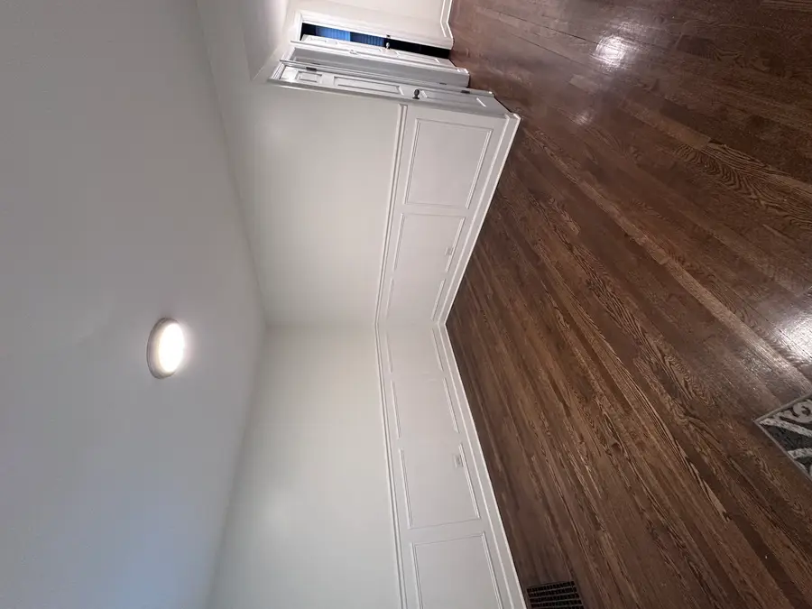 11339 S Avenue M Avenue, Chicago, IL 60617 - #3