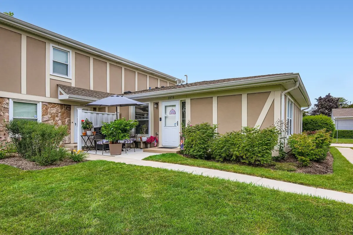 1078 Newport Harbor #1078, Schaumburg, IL 60193 - Image #1