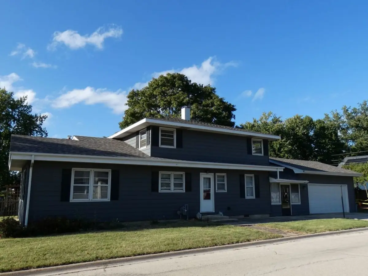 2300 Greengold Street, Crest Hill, IL 60403 - Image #1