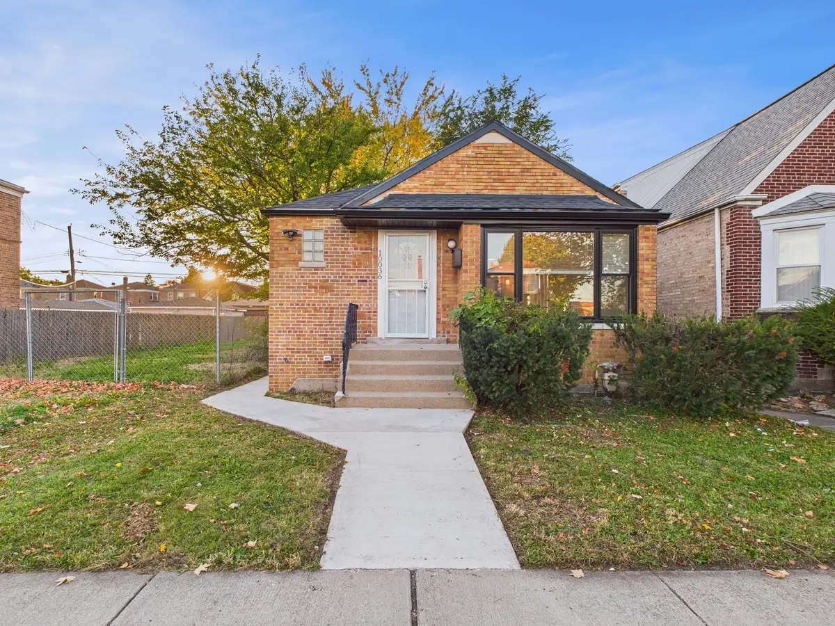 10036 S Saint Lawrence Avenue, Chicago, IL 60628 - Image #1