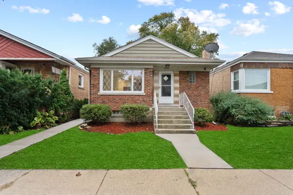6444 28th Place, Berwyn, IL 60402