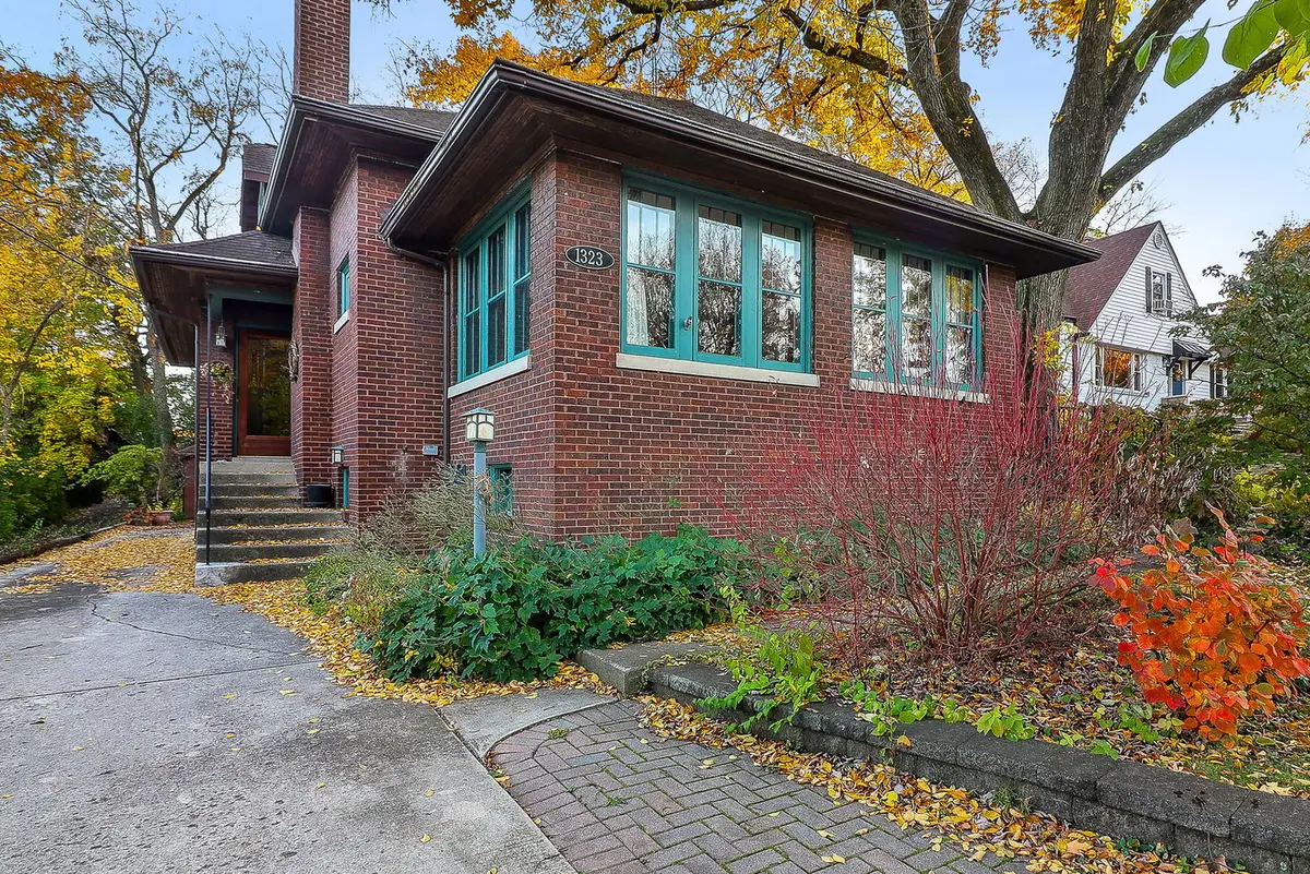 Address Withheld By Seller, Downers Grove, IL 60515 - Image #1