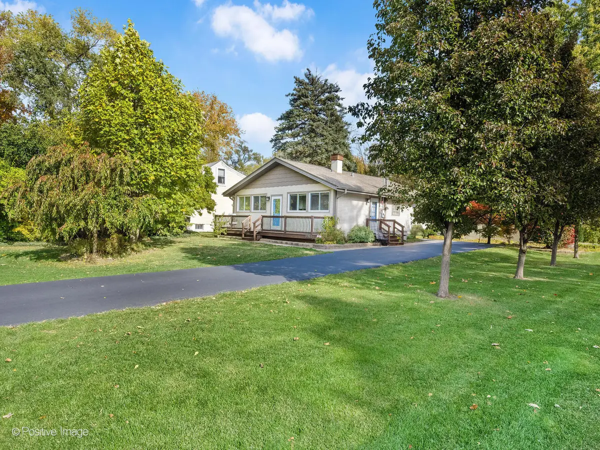 6029 Pershing Avenue, Downers Grove, IL 60516 - Image #1