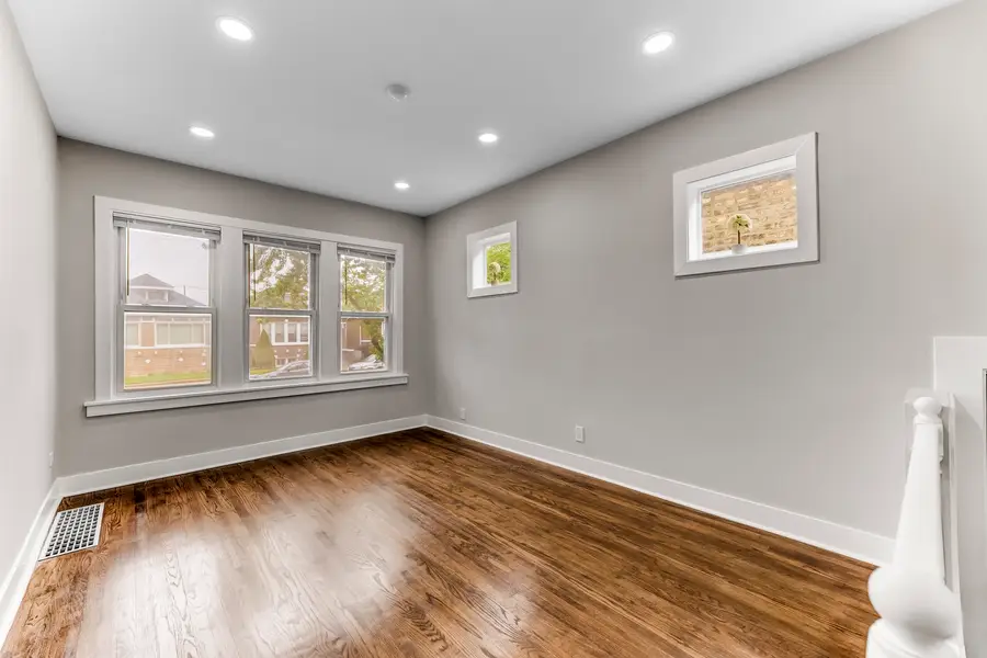 5544 S California Avenue, Chicago, IL 60629 - Image #3