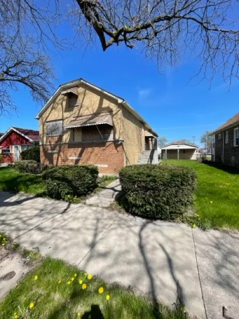 12627 S Marshfield Avenue, Calumet Park, IL 60827