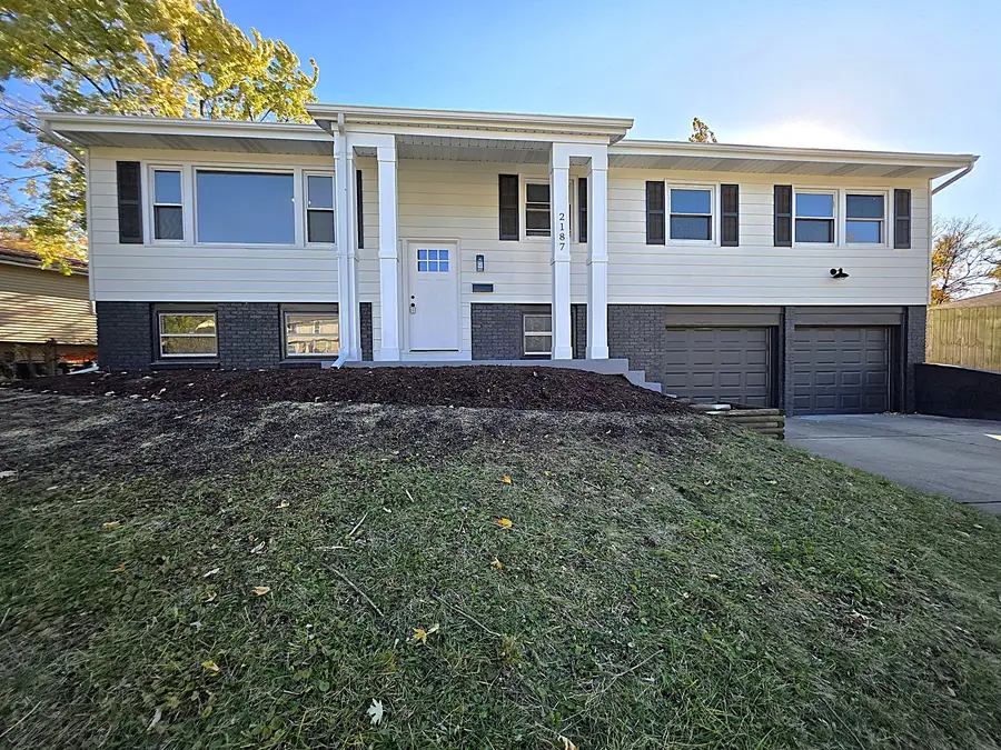 2187 Walnut Avenue, Hanover Park, IL 60133 - Image #2
