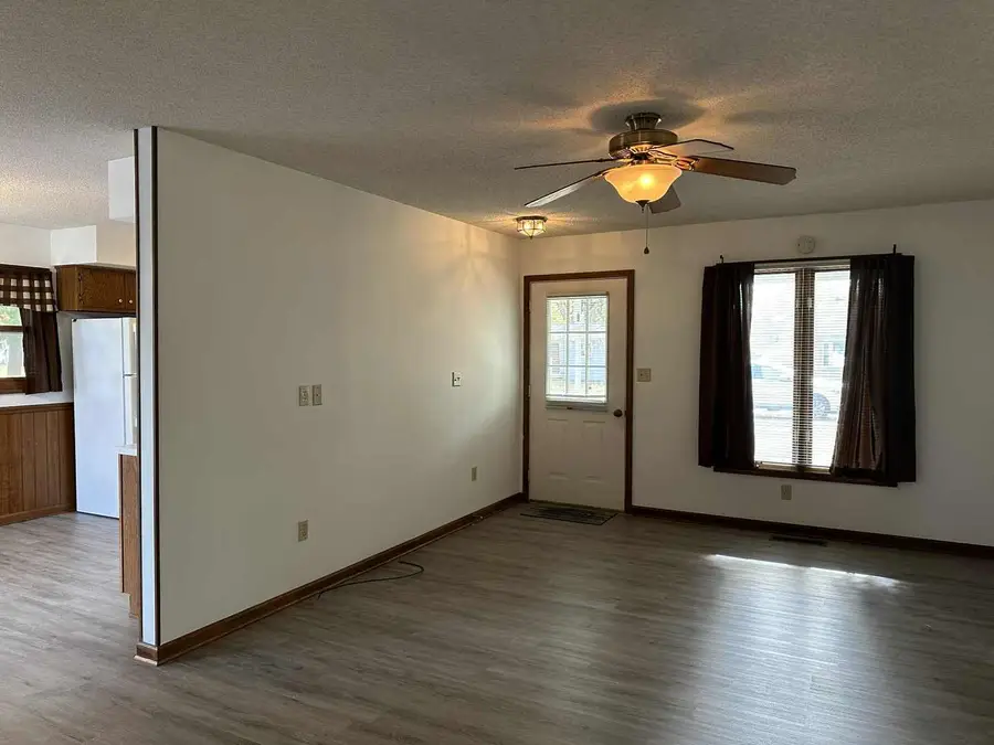 506 W Wilson Street, Villa Grove, IL 61956 - Image #3