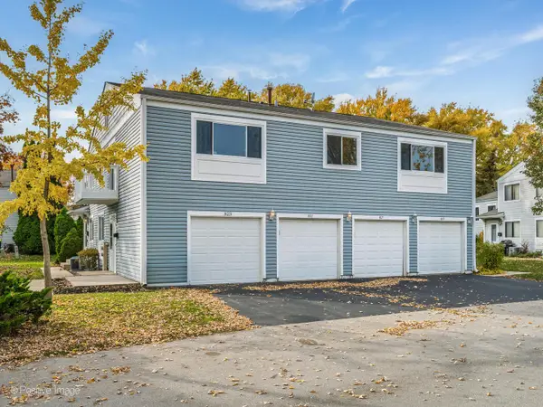 823 Cambridge Place #823, Wheeling, IL 60090