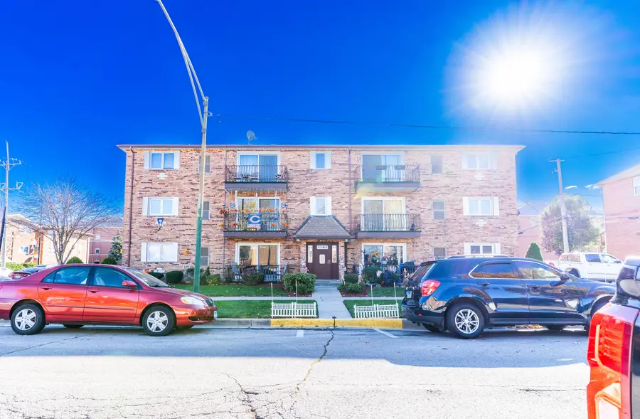 6401 W 64th Place #2W, Chicago, IL 60638 - Image #2