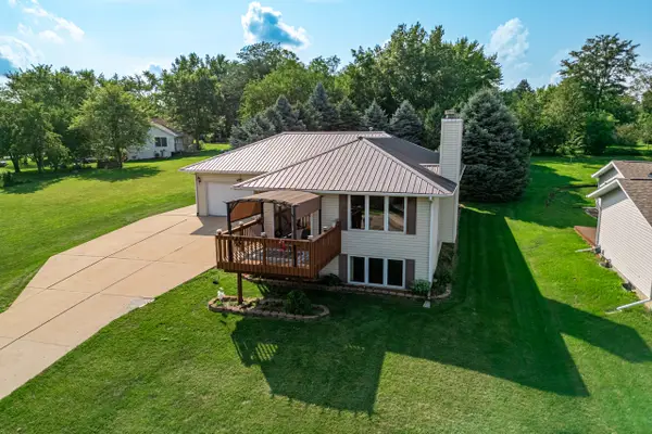 1726 Baintree Road, Davis, IL 61019