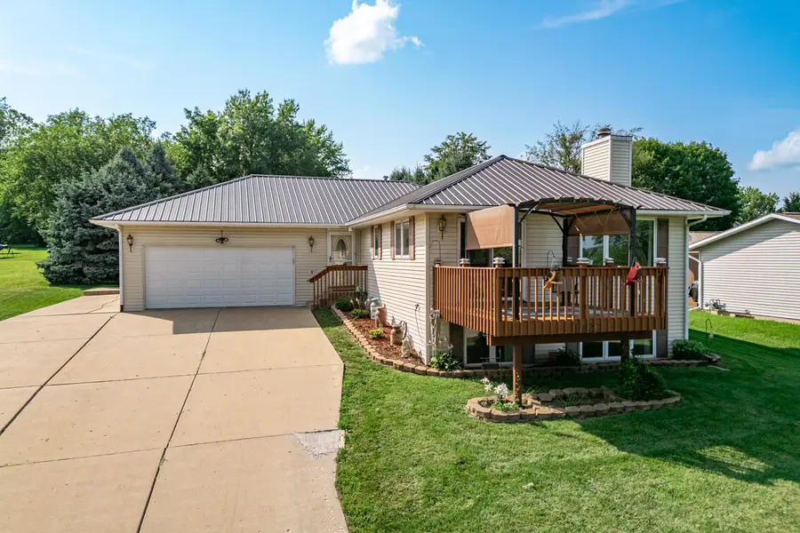 1726 Baintree Road, Davis, IL 61019 - Image #2