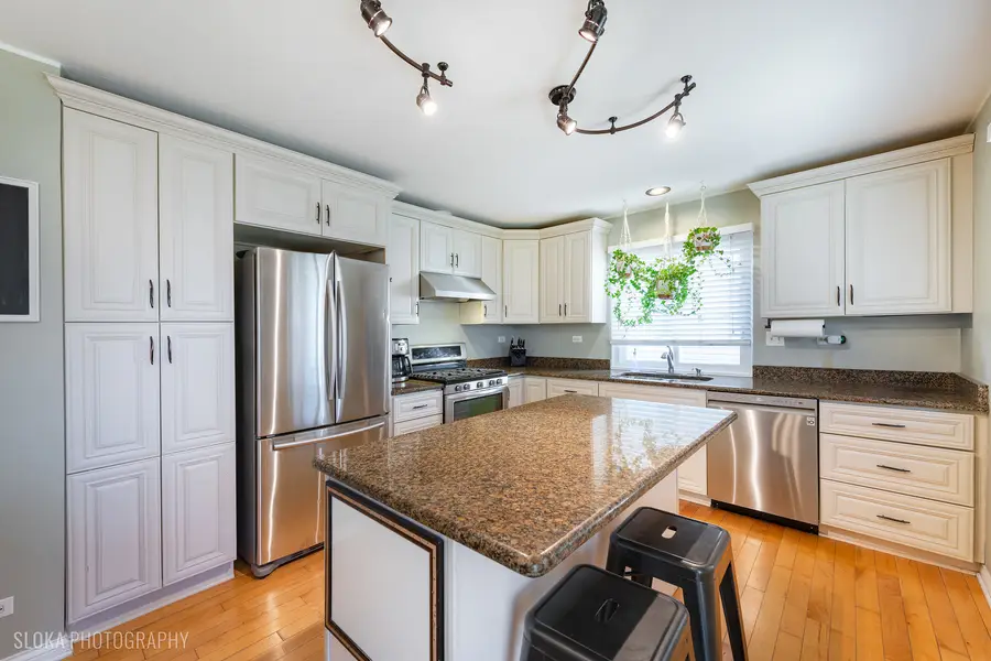 2390 Wexford Lane, Lake In The Hills, IL 60156 - Image #2