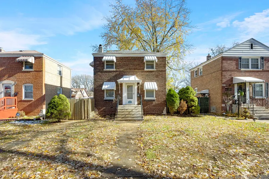 14237 S Greenbay Avenue, Burnham, IL 60633 - Image #2