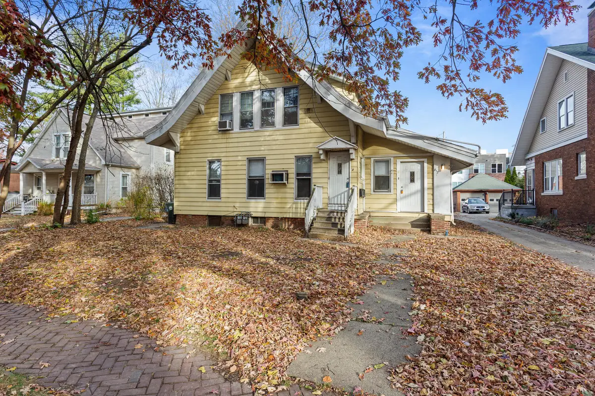 812 W Main Street, Urbana, IL 61801 - Image #1