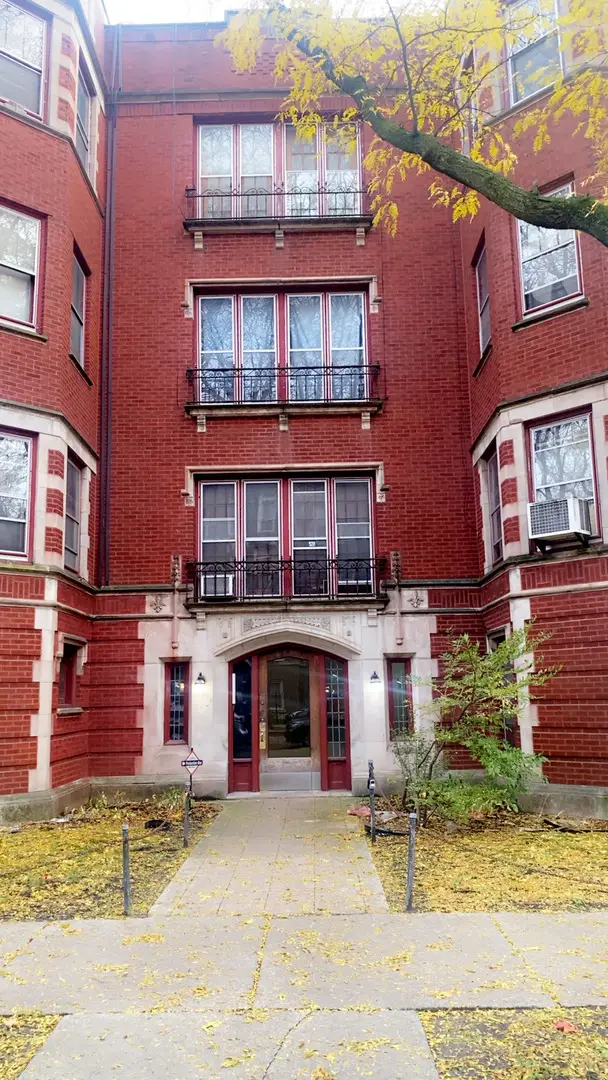 2233 E 70th Place #1, Chicago, IL 60649 - Image #1