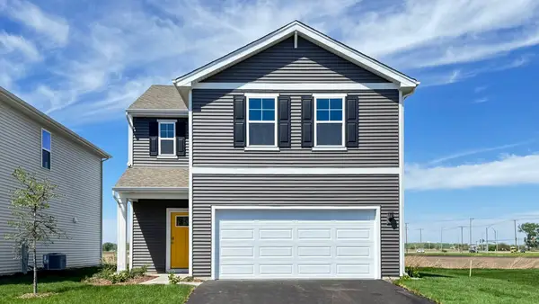 2957 Rushmore Drive, Pingree Grove, IL 60140