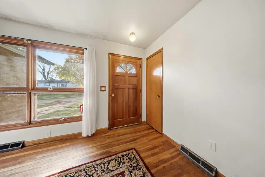 1864 Revere Street, Freeport, IL 61032 - #2