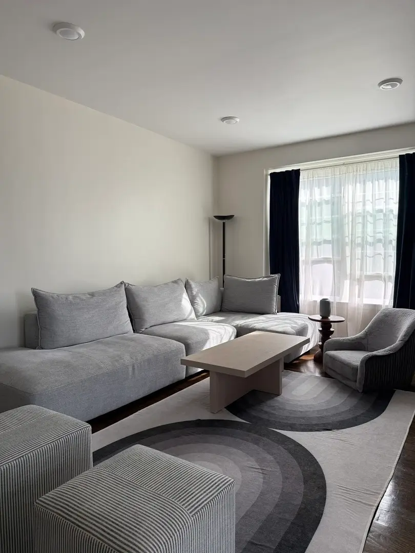 11S427 Rachael Court, Willowbrook, IL 60527 - Image #3