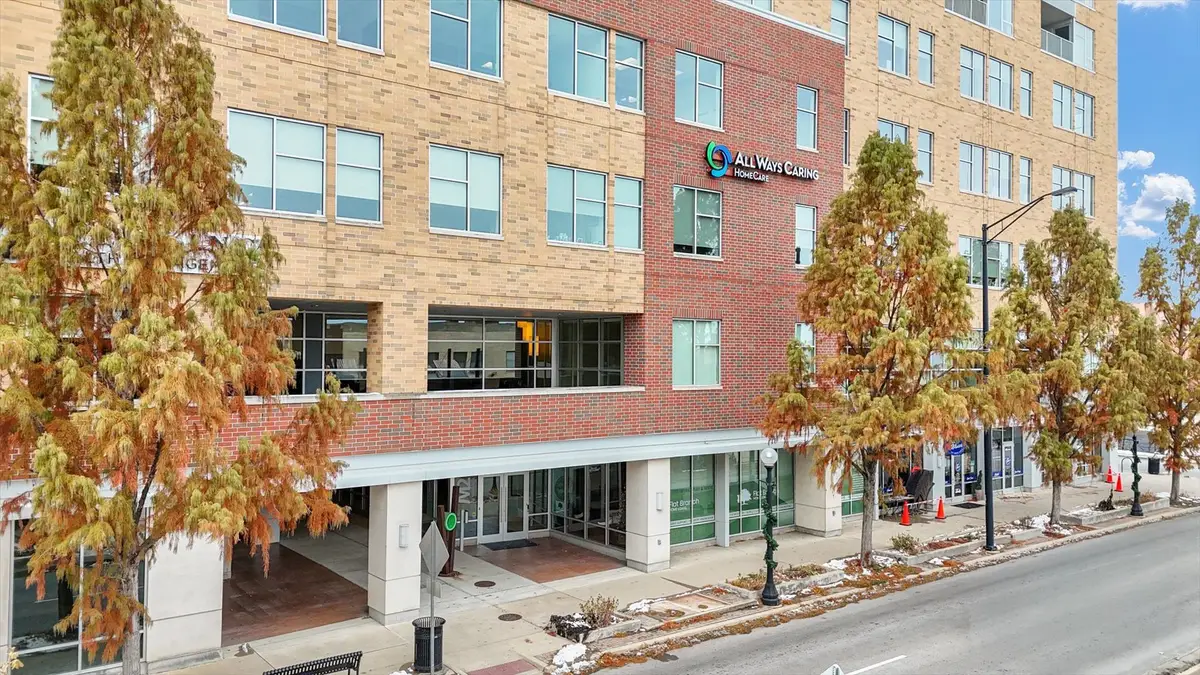 301 N Neil Street #708, Champaign, IL 61820 - Image #1