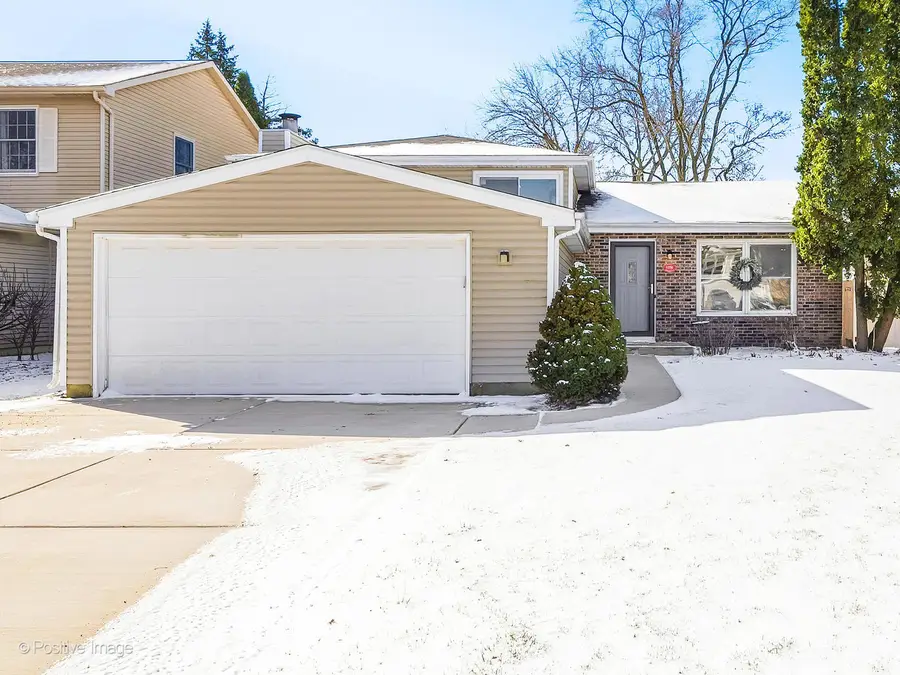 1500 Pershing Avenue, Wheaton, IL 60189 - #2