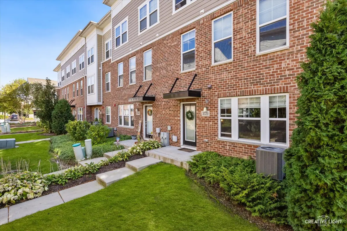 3570 Sawgrass Drive, Woodridge, IL 60517 - Image #1