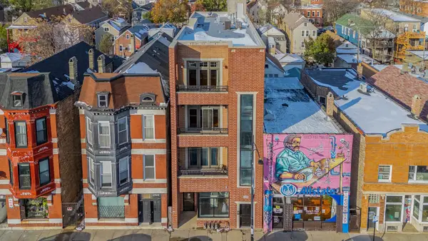 1918 W Cermak Road #4, Chicago, IL 60608