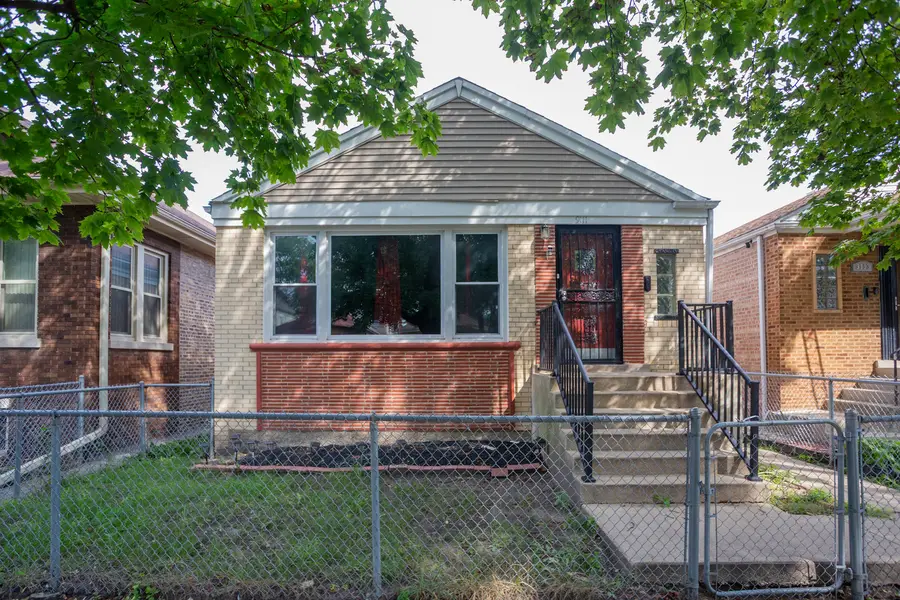 9111 S Kingston Avenue, Chicago, IL 60617 - Image #2