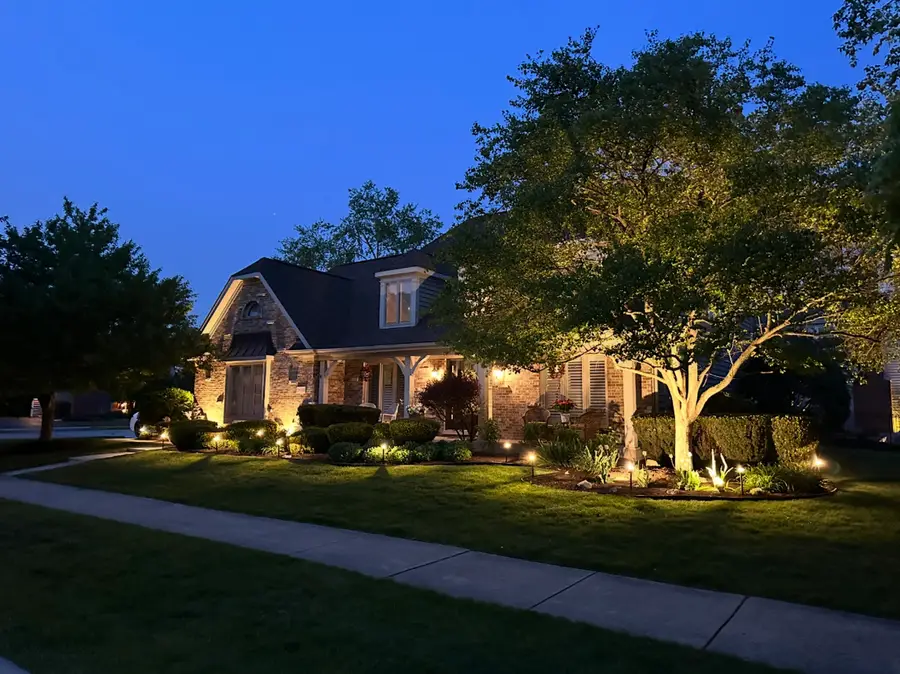 1N539 Turnberry Lane, Winfield, IL 60190 - Image #2