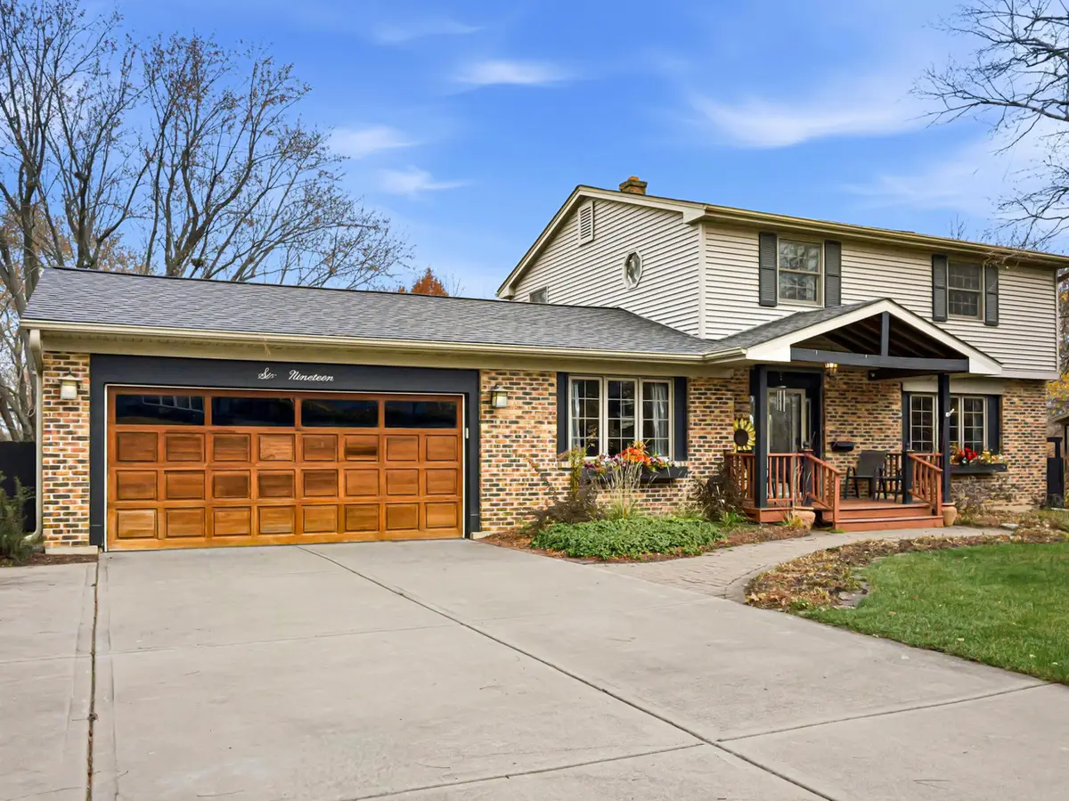 619 Joanne Lane, Dekalb, IL 60115 - Image #1