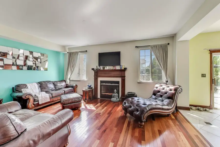 345 W Asbury Drive, Round Lake, IL 60073 - Image #2