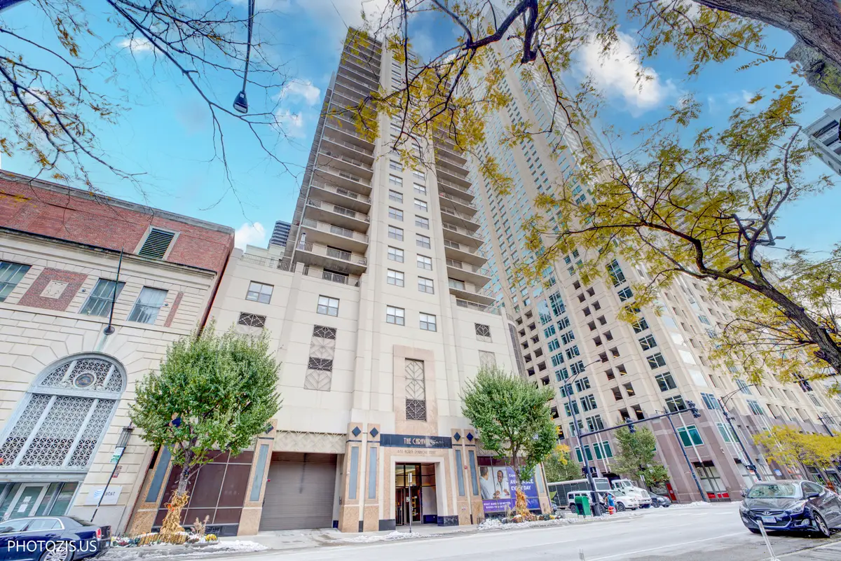 635 N Dearborn Street #1403, Chicago, IL 60654 - Image #1